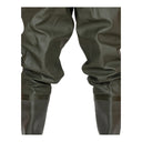 Détail technique : Renforts de genoux anti-abrasion sur le waders de sécurité PROS Wear SBM01/B, prolongeant la durée de vie de l'équipement.
