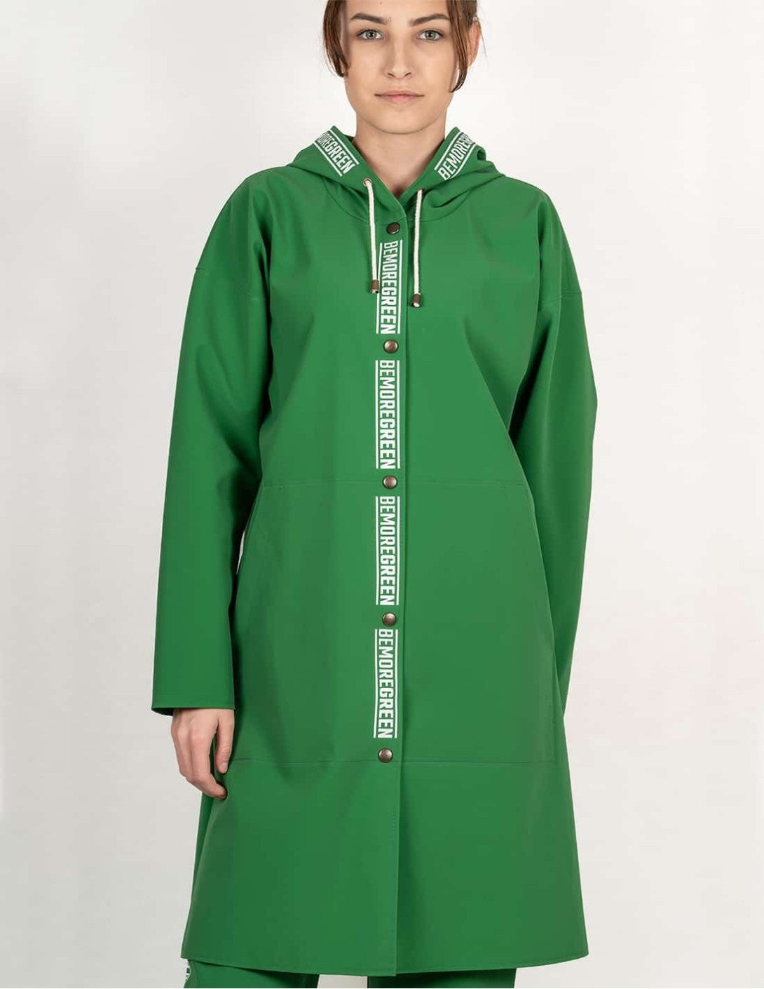 Manteau de pluie femme ¾ ECO : le look canon et écolo pour les journées pluvieuses